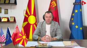 Стефковски ги отстапува службеното возило и средствата за репрезентација