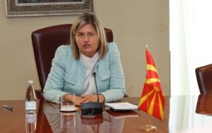 Божиновска најави поддршка за ранливи домаќинства со инвертер клими