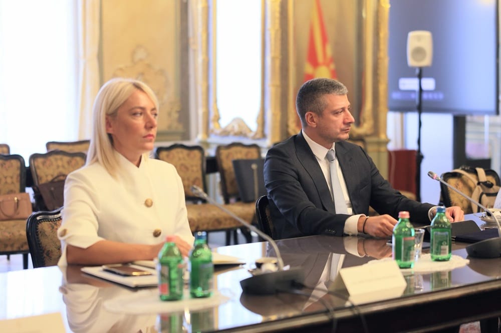 Македонија и Унгарија ја продлабочуваат соработката во два клучни сегменти, регионален развој и локална самоуправа, кажа Перински