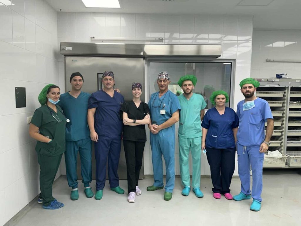 Најсложена трансплантација на коска извршена на Клиниката за ортопедија