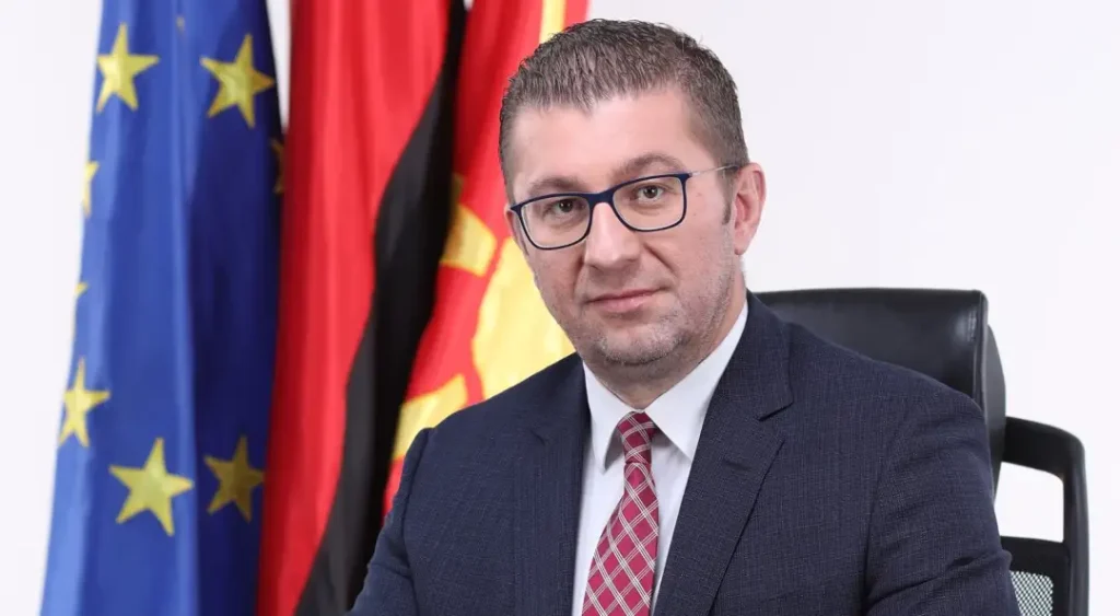 Мицкоски по победата на локалните избори најави можност за предвремени парламентарни