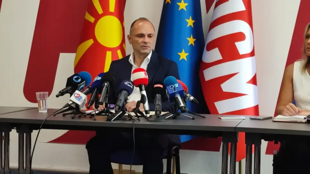 Филипче: Наместо политика за добрососедство, власта користи националистичка реторика и прави вештачки непријатели