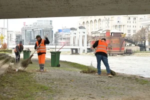 Ѓорѓиевски: Кејот во иднина ќе се чисти континуирано, премногу бил запуштен