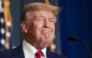 Трамп најави забрана на терминот „вештачка интелигенција“