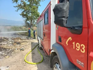 ЦУК: Се уште се активни 8 пожари