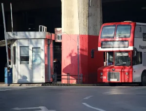 ЈСП: Проблемите со годишните инвалидски билети да се решат во најблиската билетара