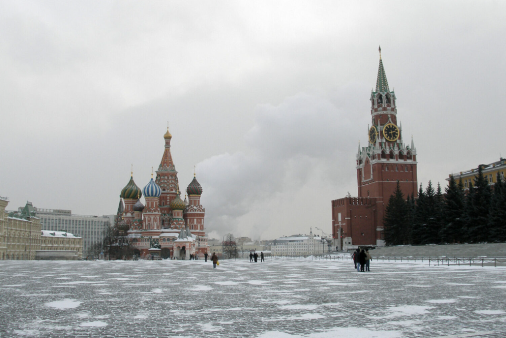 Москва под снег: Врнежи на чекор до историскиот рекорд од 1956 година