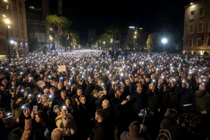 Бериша повика на мирно востание, за денешниот протест на албанската опозиција ангажирани над 1.350 полицајци
