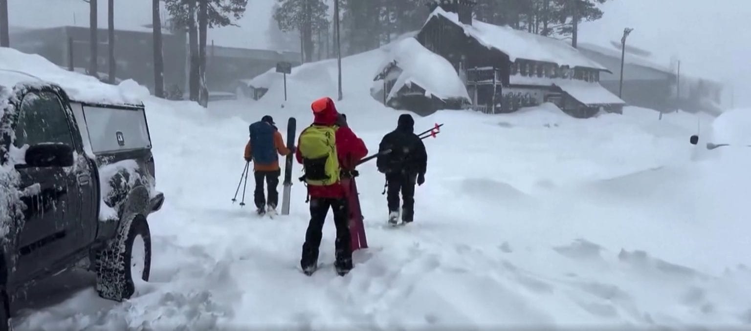 Осум загинати и еден исчезнат е крајниот епилог од страшното невреме на американската планина Сиера Невада