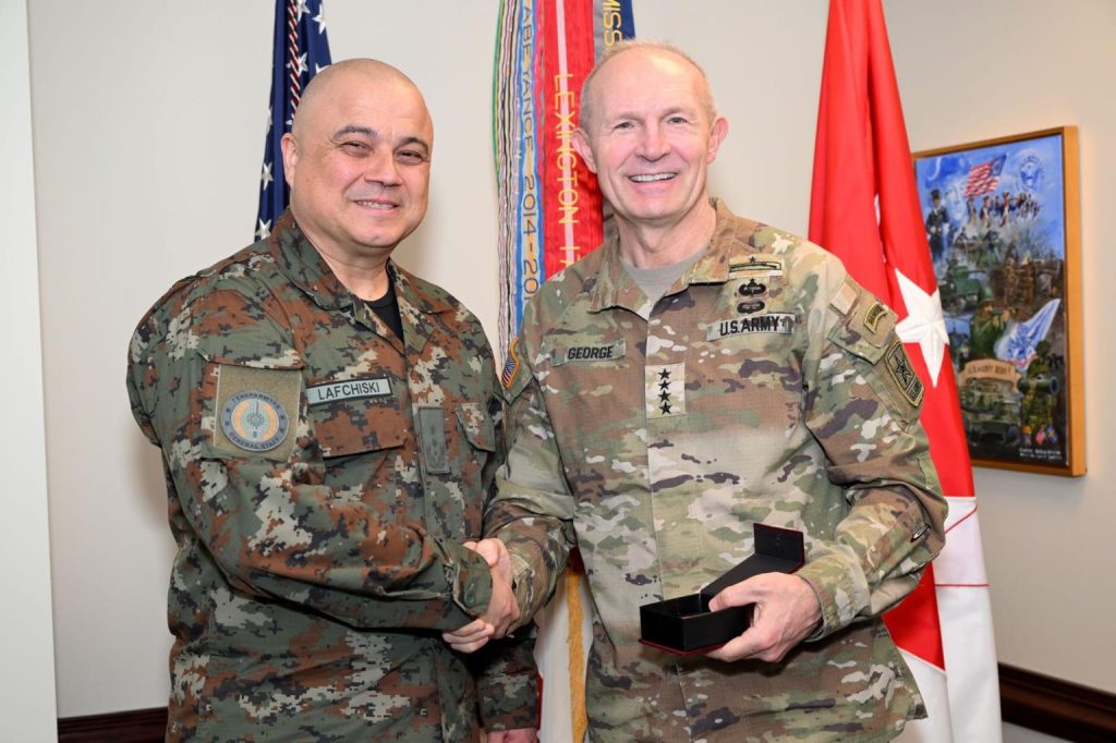Лафчиски ја заокружи посетата на САД со средби со високи воени претставници