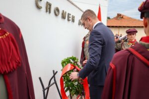 Свечено одбележани 150 години од Разловечкото востание, премиерот Мицкоски со порака за обединување