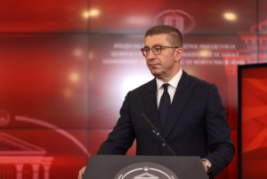 Мицкоски: ЕУ да помогне во создавање услови за европско решение со Бугарија