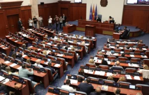 Пред пратениците денеска Националната стратегија за безбедност во сообраќајот