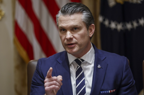 Хегсет: САД можат неограничено долго да ја одржуваат поморската блокада на Иран