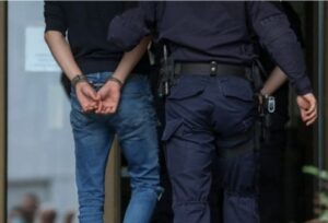 Сузбиена криминална група осомничена за проневера на над 2,2 милиони евра при регистрација на возила