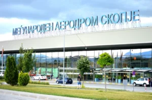 Од денеска нема веќе бесплатно „влези – излези“ на скопскиот аеродром