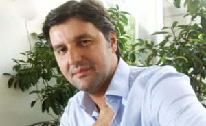 Студентите во Србија ја поднесоа изборната листа, Дејан Бодирога кандидат за пратеник