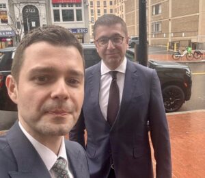 Мицкоски ја опиша најавената средба Муцунски – Петрова како „дијалог на коњопој“