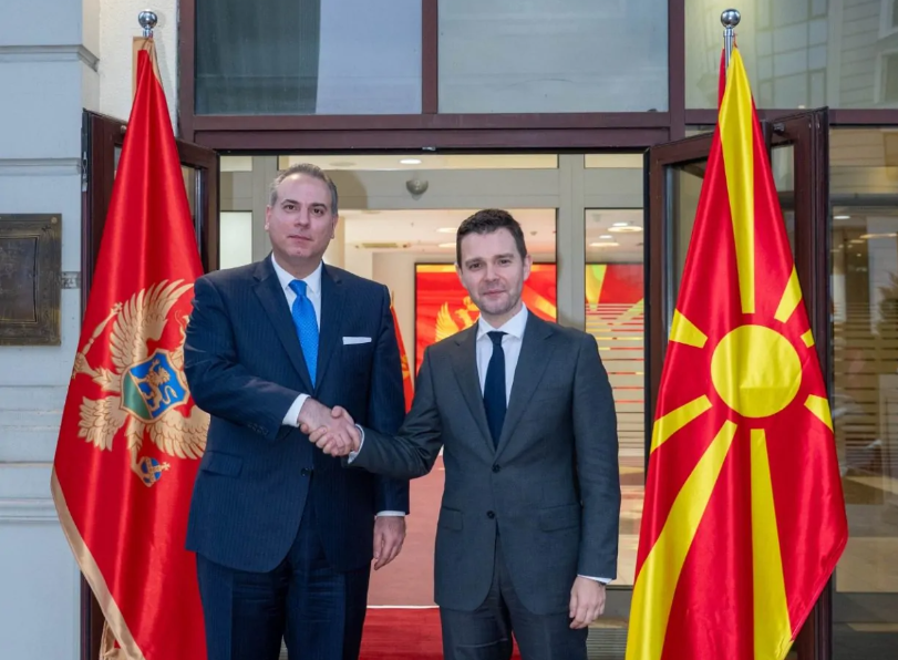 Муцунски и Ивановиќ најавија нова авионска линија меѓу Македонија и Црна Гора