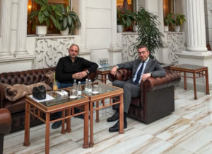 Ѓорѓиевски објави фотографија со Мицкоски: Работиме и за празник