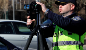 Над 600 прекршоци за брзо возење во една полициска акција низ Македонија